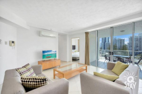 3 bedroom Spacious Ocean view Apartment in Surfers Paradise
